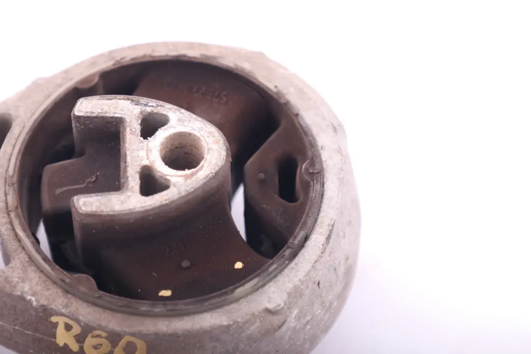 Łapa Poduszka Silnika do MINI R60 R61 o numerze 9806994 MINI R60 R61 Łapa Poduszka Silnika - SKU 9806994 - Numer Części 9806994