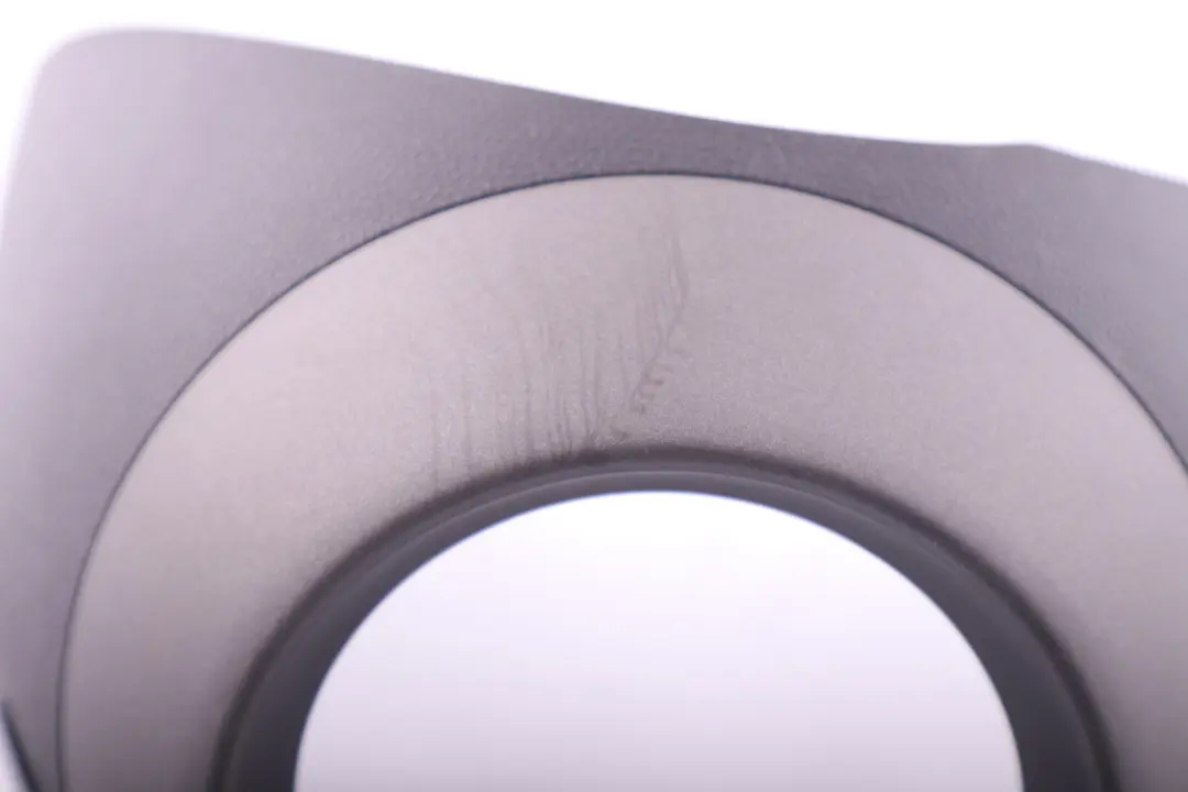 Obudowa osłona wlotu powietrza lewa do MINI R60 o numerze 9807429 MINI R60 Obudowa osłona wlotu powietrza lewa - SKU 9807429 - Numer Części 9807429