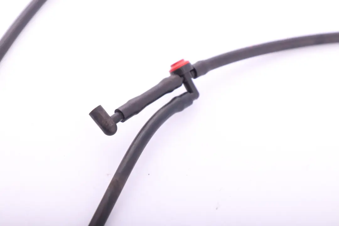 Przewód Wąż Rura Spryskiwaczy do Mini Cooper R60 R61 o numerze 9807959 Mini Cooper R60 R61 Przewód Wąż Rura Spryskiwaczy - SKU 9807959 - Numer Części 9807959