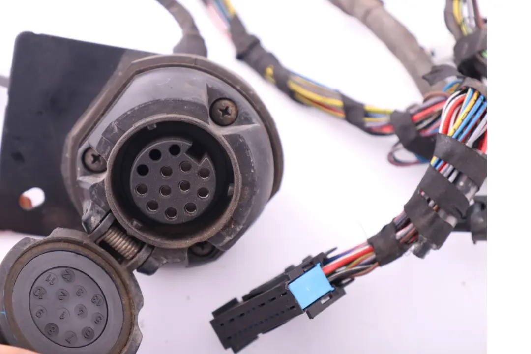 Wiring Set Loom Harness PDC Rear Bumper to BMW MINI Countryman R60 Cooper One with Part number 9808243 BMW MINI Countryman R60 Cooper One Wiring Set Loom Harness PDC Rear Bumper - SKU 9808243 - Part number 9808243