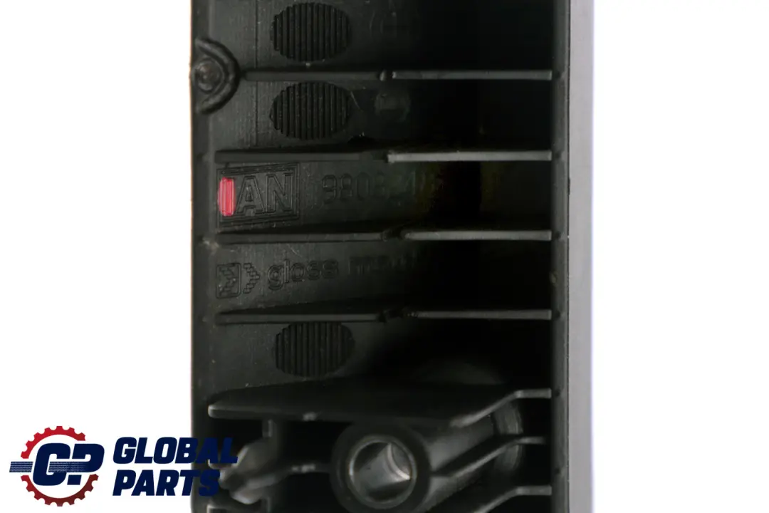 Mocowanie Uchwyt Podłogi Bagażnika do MINI R60 o numerze 9808248 MINI R60 Mocowanie Uchwyt Podłogi Bagażnika - SKU 9808248 - Numer Części 9808248