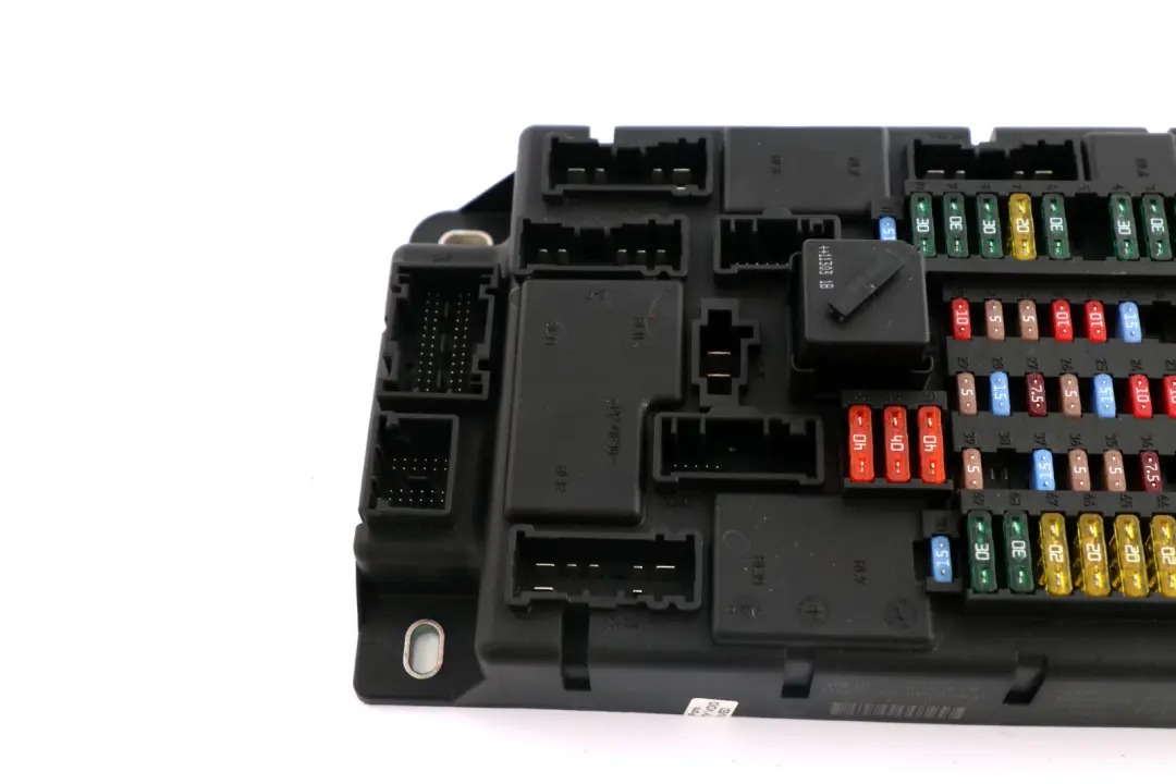 High PL3 SPEG H6 Fuse Distribution Box to BMW Mini Cooper R60 Countryman with Part number 9809381 BMW Mini Cooper R60 Countryman High PL3 SPEG H6 Fuse Distribution Box - SKU 9808589 - Part number 9809381