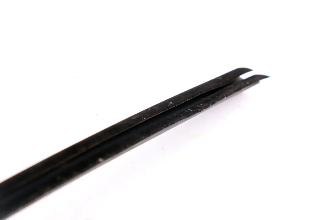 Couvercle de Canal de Fenêtre Intérieur Avant Droit pour Mini Paceman R61 à propos du numéro de pièce 9808766 Mini Paceman R61 Couvercle de Canal de Fenêtre Intérieur Avant Droit - SKU 9808766 - Numéro de pièce 9808766