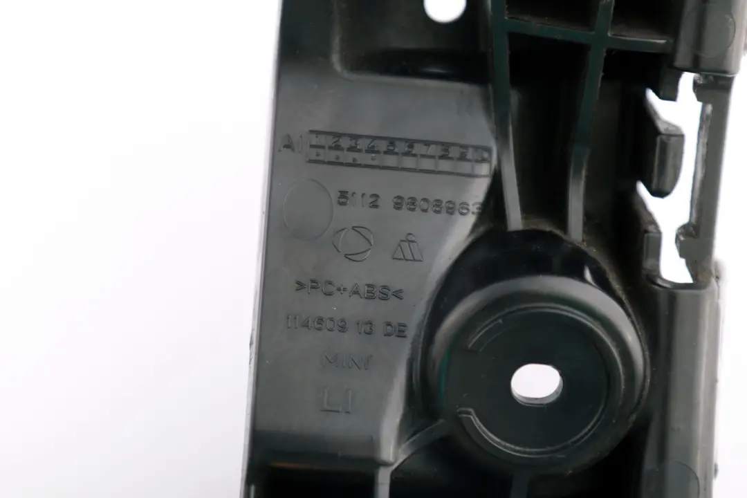 Support montage gauche guide pare chocs arrière pour Mini Paceman R61 à propos du numéro de pièce 9808963 Mini Paceman R61 Support montage gauche guide pare chocs arrière - SKU 9808963 - Numéro de pièce 9808963