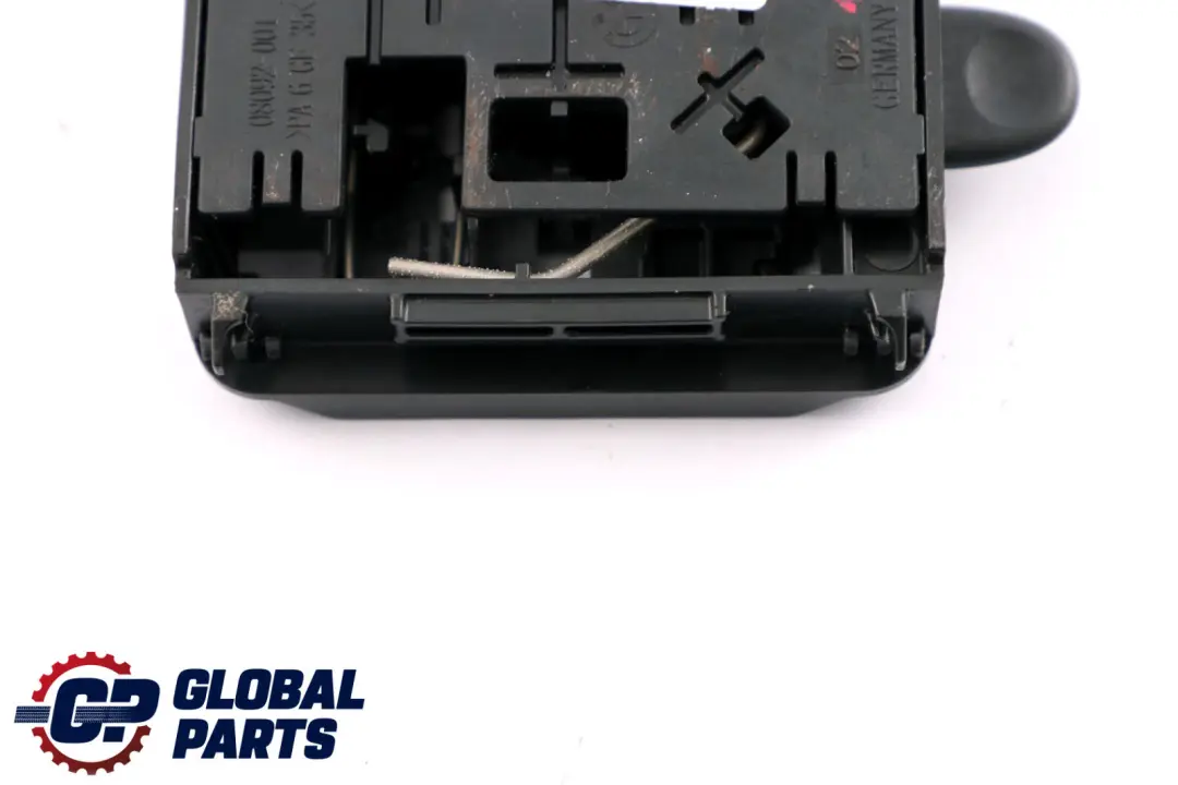 Adapter Schiene 5116 für Mini Countryman R60 Paceman R61 mit Teilenummer 9809203 Mini Countryman R60 Paceman R61 Adapter Schiene 5116 - SKU 9809203 - Teilenummer 9809203