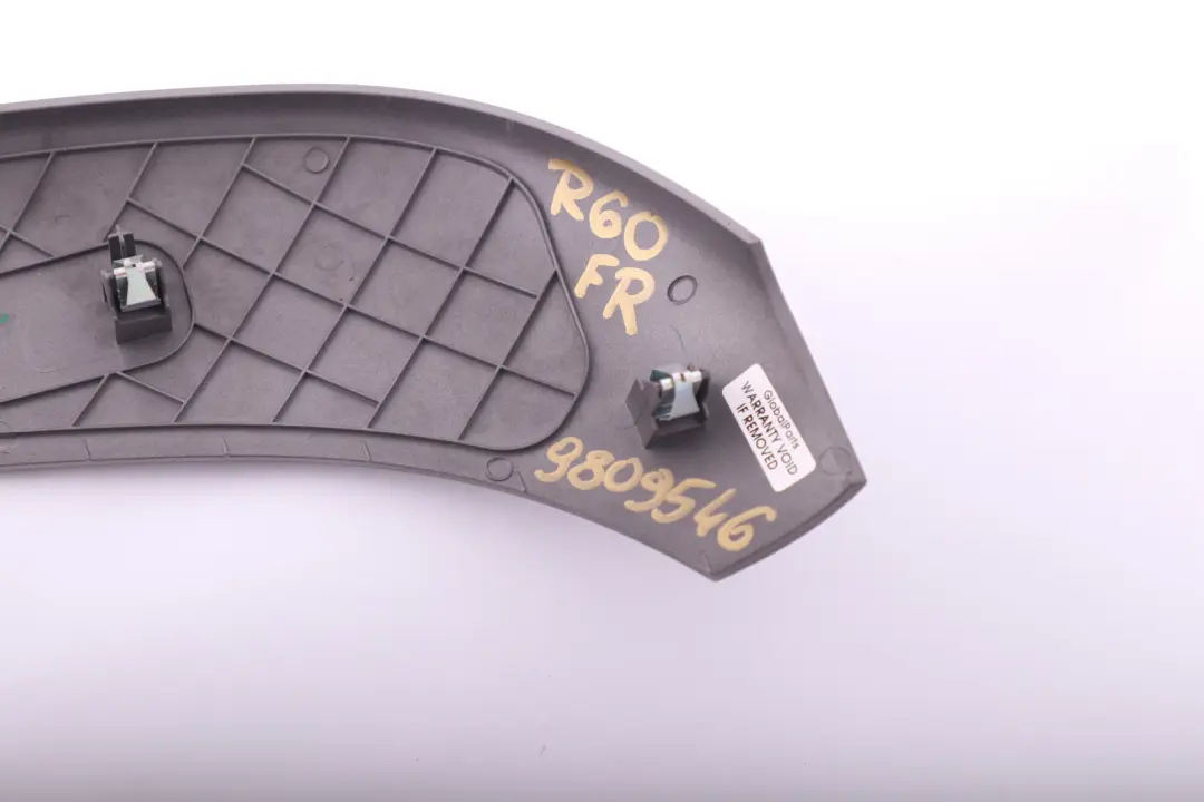 Pannello di rivestimento console anteriore destra Argento scuro per Mini R60 R61 con numero di parte 9809546 Mini R60 R61 Pannello di rivestimento console anteriore destra Argento scuro - SKU 9809546 - Numero di parte 9809546