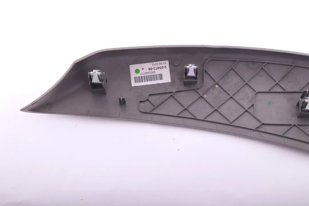 Pannello di rivestimento console anteriore destra Argento scuro per Mini R60 R61 con numero di parte 9809546 Mini R60 R61 Pannello di rivestimento console anteriore destra Argento scuro - SKU 9809546 - Numero di parte 9809546