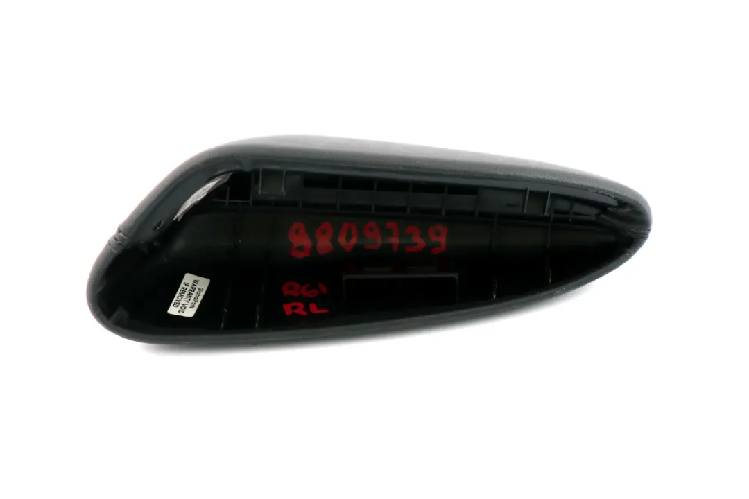 Bracciolo Pannello Porta Posteriore Sinistro Nero Carbonio per Mini R61 con numero di parte 9809739 Mini R61 Bracciolo Pannello Porta Posteriore Sinistro Nero Carbonio - SKU 9809739 - Numero di parte 9809739