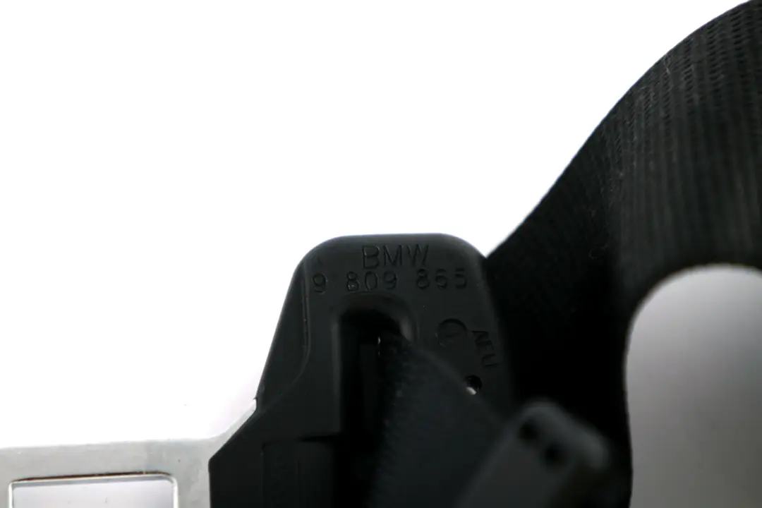 Centre Upper Belt Right Left O/N/S Black to Mini Paceman R61 Rear with Part number 9809865 Mini Paceman R61 Rear Centre Upper Belt Right Left O/N/S Black - SKU 9809865 - Part number 9809865