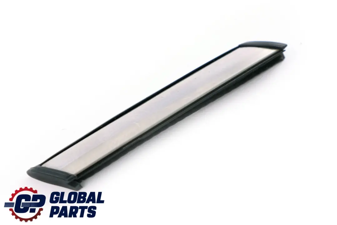 Moldura Panel Lateral Delantero Derecho Cromo para Mini Cooper R60 R61 con número de pieza 9810466 Mini Cooper R60 R61 Moldura Panel Lateral Delantero Derecho Cromo - SKU 9810466 - Número de pieza 9810466