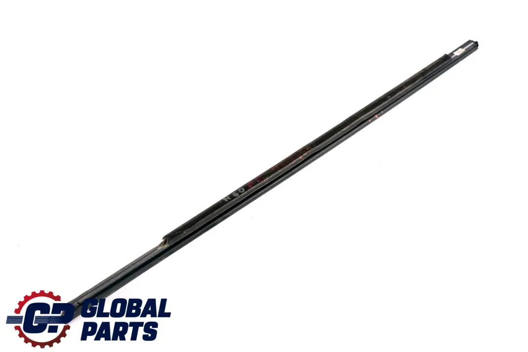 Mini Cooper Compatriote R60 Plaque D'egout Exterieur Porte Avant Droite - SKU 9810468 - Numéro de pièce 9810468