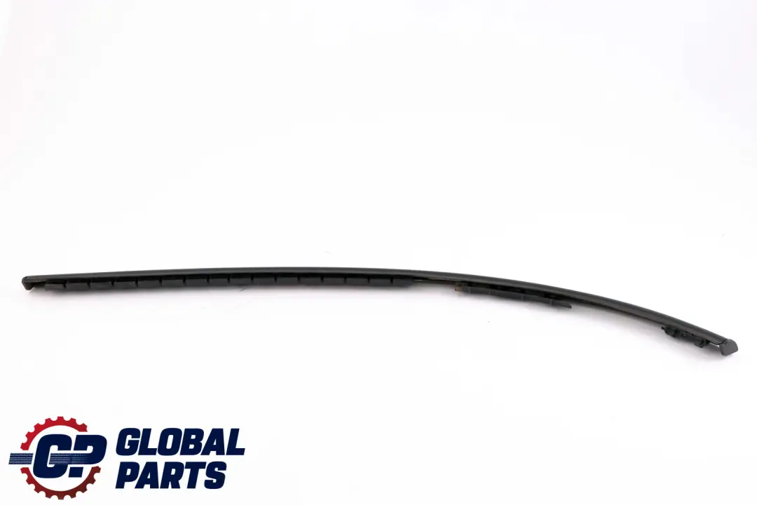 Bandes Decoratives Vitre Fixe Droite pour Mini Countryman R60 à propos du numéro de pièce 9810472 Mini Countryman R60 Bandes Decoratives Vitre Fixe Droite - SKU 9810472 - Numéro de pièce 9810472