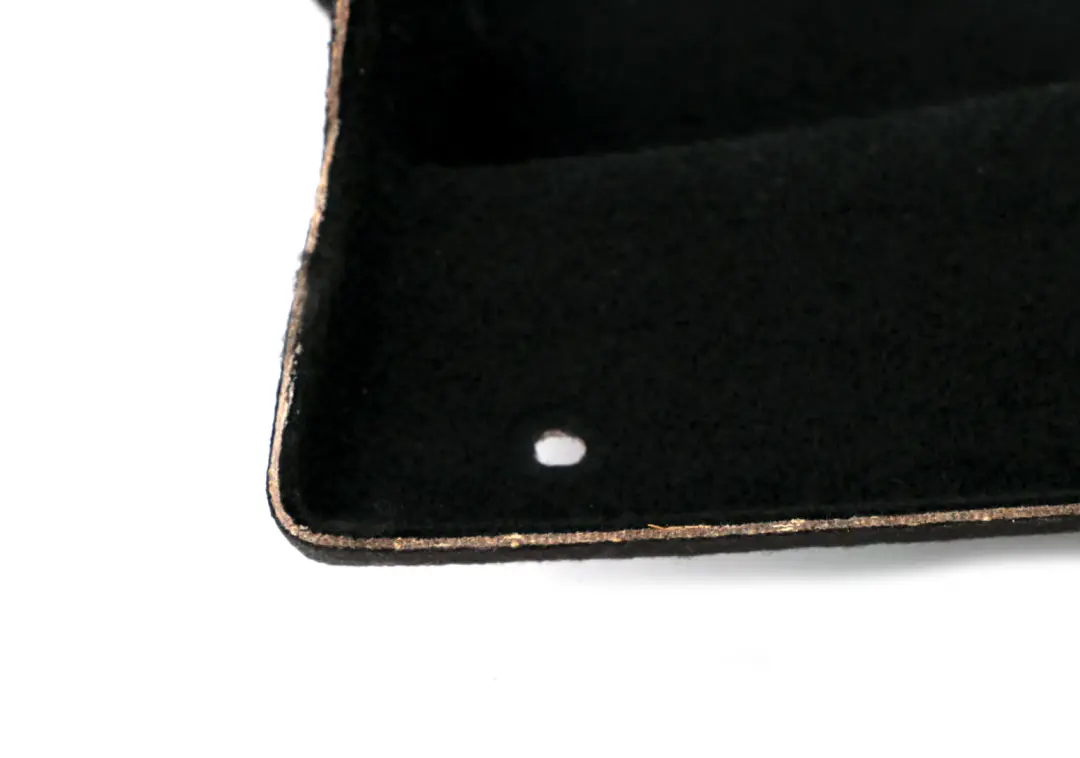 Izquierda Maletero Maletero Embellecedor Panel Tapa para Mini Countryman R60 con número de pieza 9810911 Mini Countryman R60 Izquierda Maletero Maletero Embellecedor Panel Tapa - SKU 9810911-2 - Número de pieza 9810911