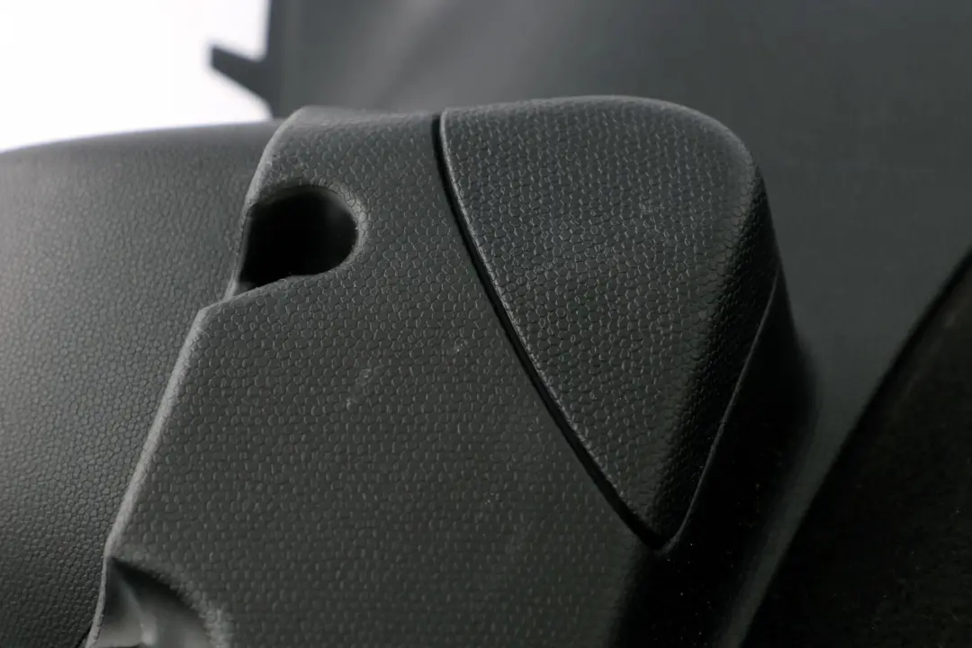 Coffre à bagages gauche Trim Panel pour Mini Countryman R60 à propos du numéro de pièce 9810911 Mini Countryman R60 Coffre à bagages gauche Trim Panel - SKU 9810911 - Numéro de pièce 9810911