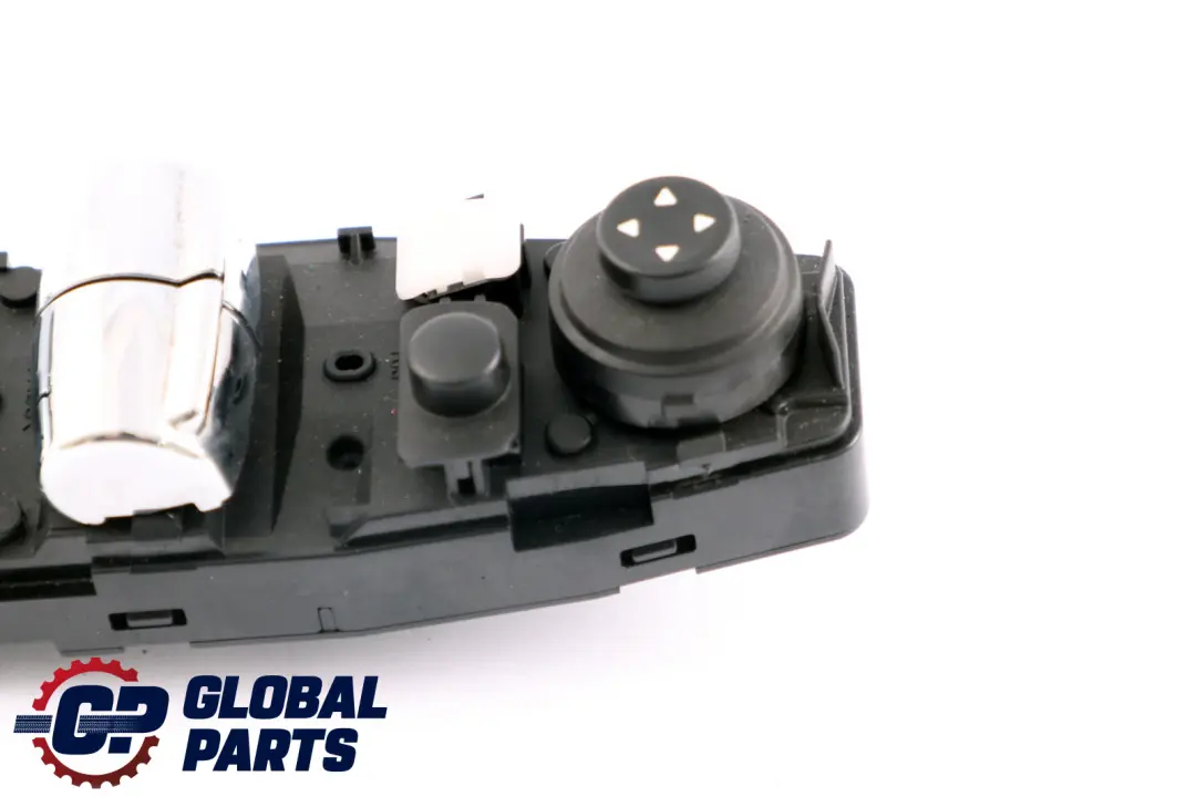 Interruttore alzacristalli anteriore destro per Mini Cooper One Countryman R60 con numero di parte 9289622 Mini Cooper One Countryman R60 Interruttore alzacristalli anteriore destro - SKU 9811164-1 - Numero di parte 9289622