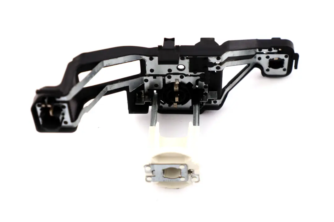 Supporto presa lampadina Pannello laterale luce sinistr per Mini Paceman R61 con numero di parte 9811175 Mini Paceman R61 Supporto presa lampadina Pannello laterale luce sinistr - SKU 9811175 - Numero di parte 9811175