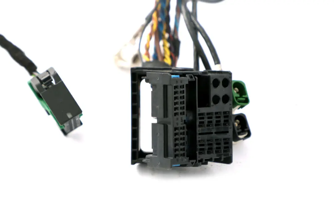 Wiring Cable Harness Instrument Dashboard Dash to BMW Mini Cooper R60 R61 with Part number 9811221 BMW Mini Cooper R60 R61 Wiring Cable Harness Instrument Dashboard Dash - SKU 9811221 - Part number 9811221