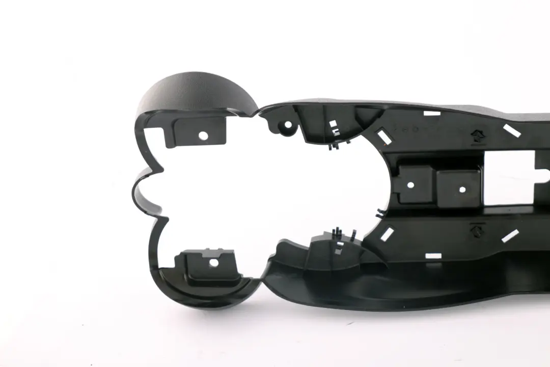 Consola Central Interior Tapa Negro para Mini Countryman R60 R61 con número de pieza 9811329 Mini Countryman R60 R61 Consola Central Interior Tapa Negro - SKU 9811329 - Número de pieza 9811329