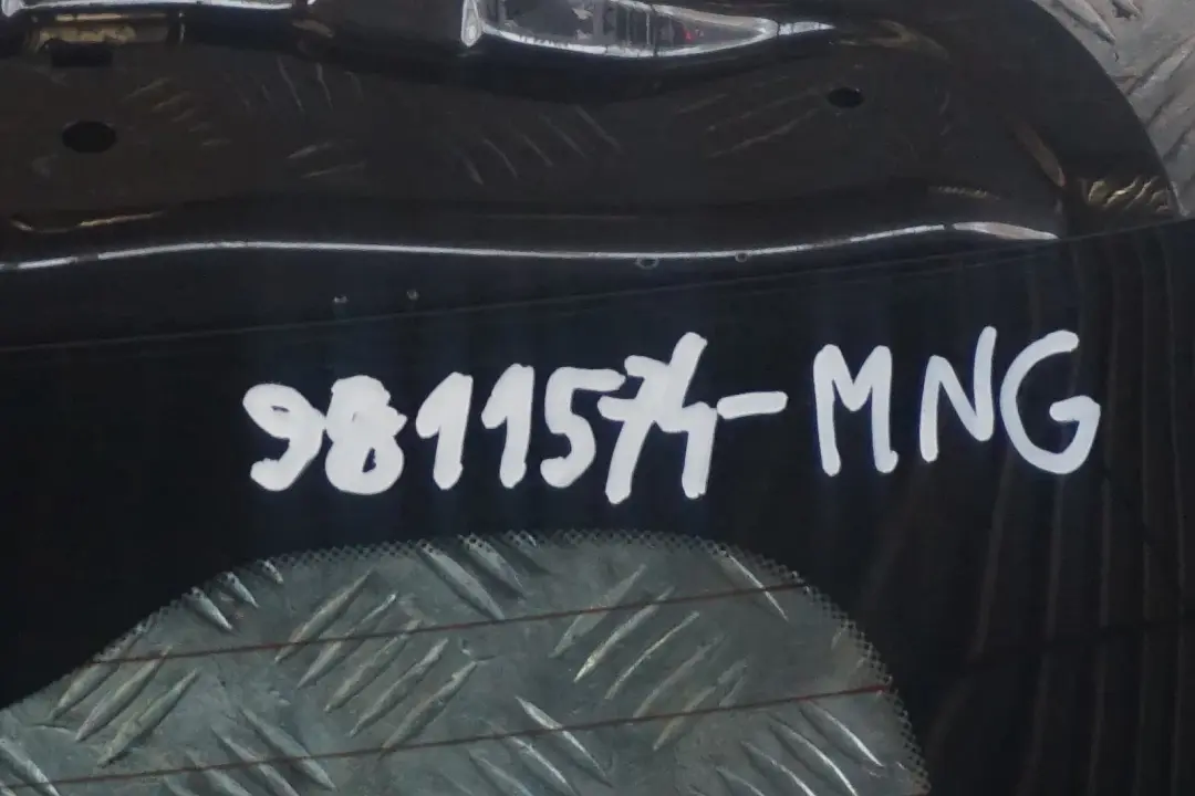 Trunk Lid Tailgate Boot Lid Midnight Grey Metallic C12 to BMW Mini Countryman R60 with Part number 2752015 BMW Mini Countryman R60 Trunk Lid Tailgate Boot Lid Midnight Grey Metallic C12 - SKU 9811574-MNG - Part number 2752015