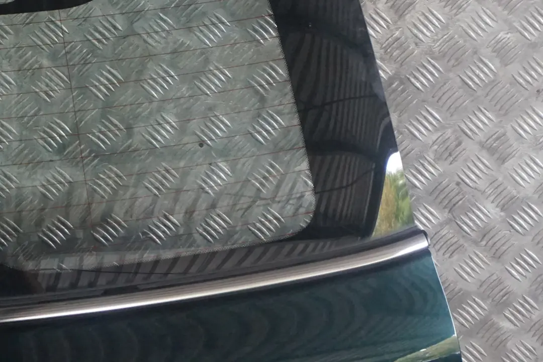 Klapa tylna tył Oxfordgruen do MINI Countryman R60 o numerze 2752015 MINI Countryman R60 Klapa tylna tył Oxfordgruen - SKU 9811574-OXF - Numer Części 2752015