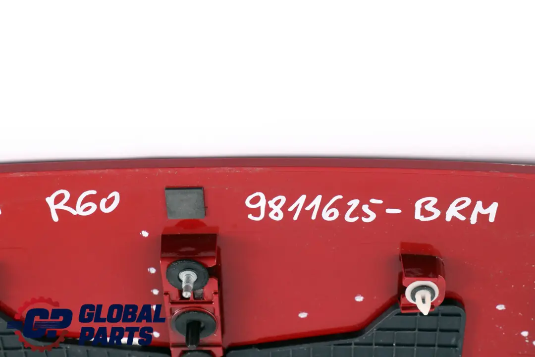 Spoiler portellone posteriore Blazing Red Metallic - B83 per Mini Countryman R60 con numero di parte 9811625 Mini Countryman R60 Spoiler portellone posteriore Blazing Red Metallic - B83 - SKU 9811625-BRM - Numero di parte 9811625