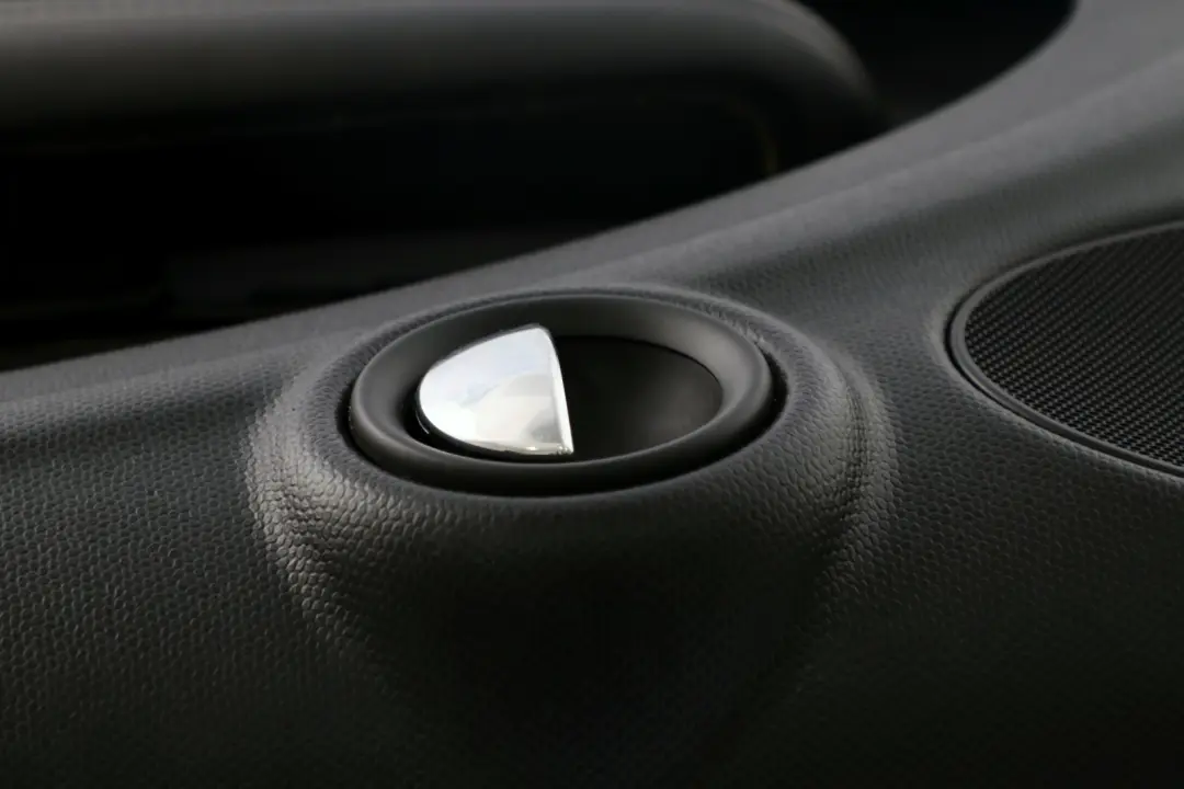 Front Right O/S Door Card Trim Panel Carbon Black Plain to BMW MINI Countryman R60 with Part number 9812104 BMW MINI Countryman R60 Front Right O/S Door Card Trim Panel Carbon Black Plain - SKU 9812104 - Part number 9812104