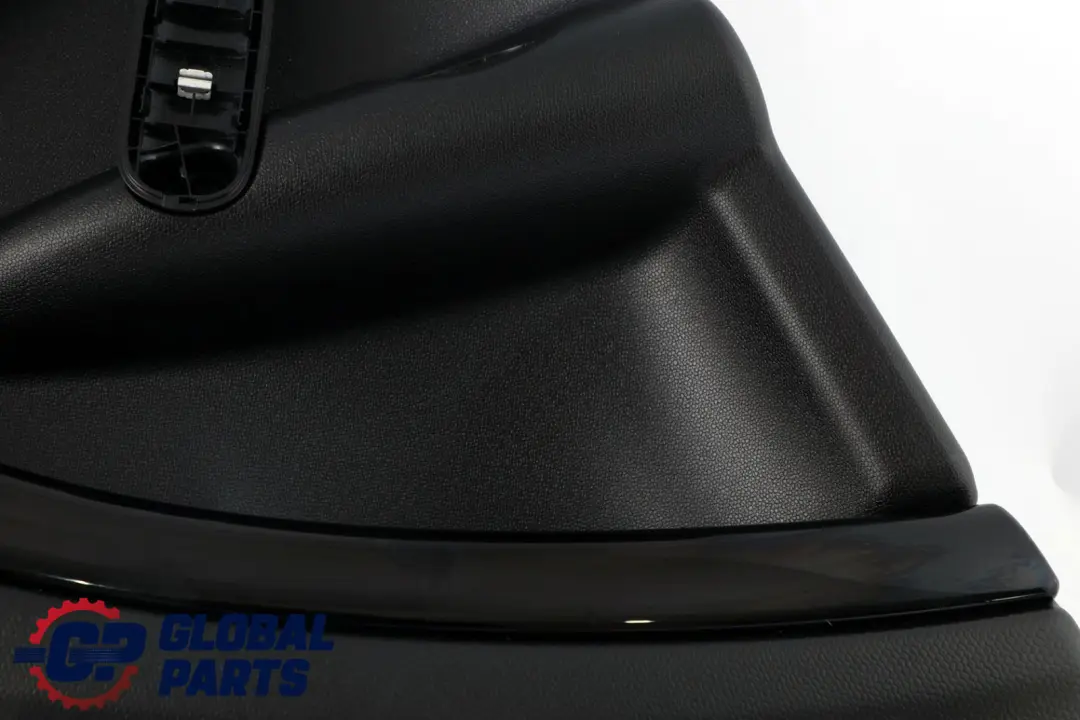 Pannello Rivestimento Della Scheda Porta Posteriore Sinistra Nero per Mini R60 con numero di parte 9812133 Mini R60 Pannello Rivestimento Della Scheda Porta Posteriore Sinistra Nero - SKU 9812133 - Numero di parte 9812133