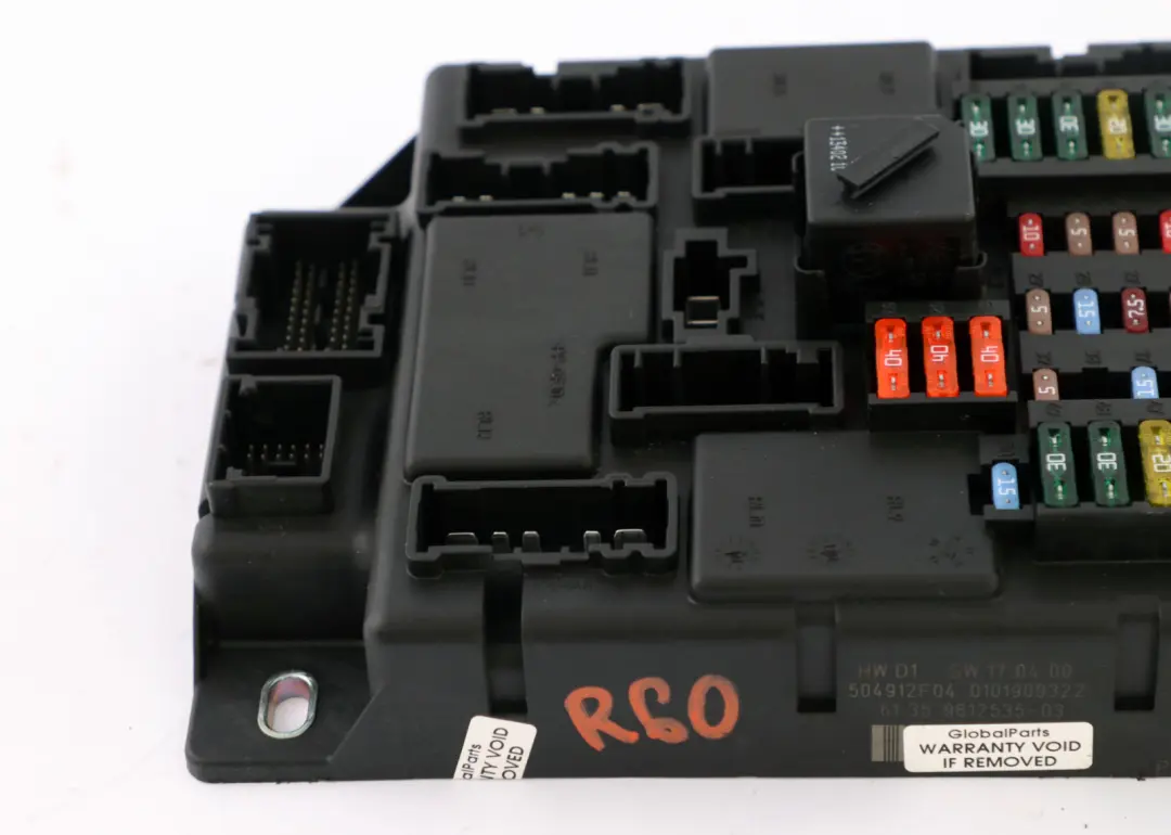 Fuse Distribution Box Module to Mini Cooper Countryman R60 with Part number 9813622 Mini Cooper Countryman R60 Fuse Distribution Box Module - SKU 9812535 - Part number 9813622