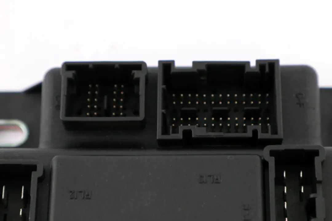 Mini Cooper Countryman R60 Caja de distribución de fusibles - SKU 9812535 - Número de pieza 9813622