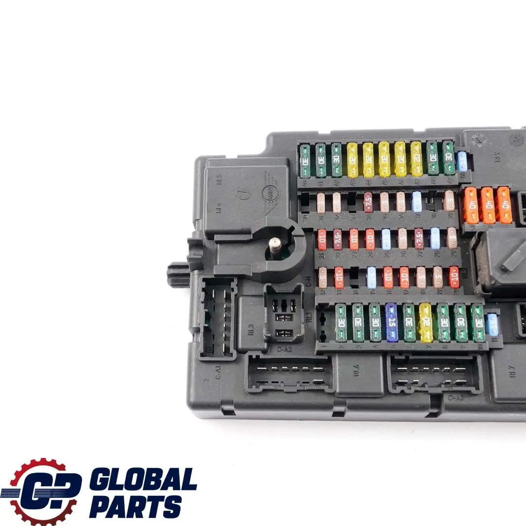 Scatola distribuzione fusibili controllo SPEG alta 9811672 per Mini Countryman R60 con numero di parte 9813620 Mini Countryman R60 Scatola distribuzione fusibili controllo SPEG alta 9811672 - SKU 9813620 - Numero di parte 9813620