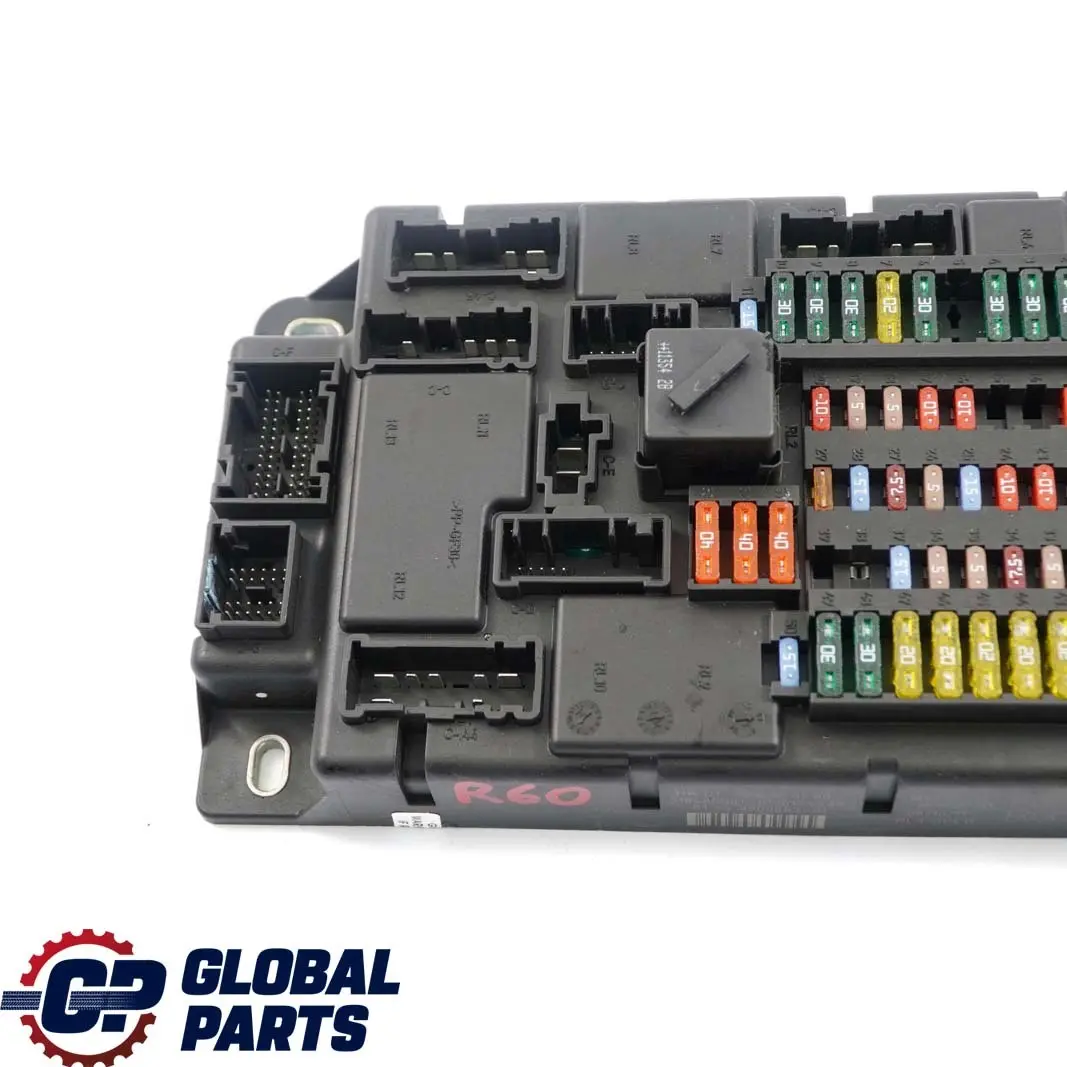 Caja de distribución de fusibles SPEG High DC/DC H7 9809382 para Mini Countryman R60 con número de pieza 9813621 Mini Countryman R60 Caja de distribución de fusibles SPEG High DC/DC H7 9809382 - SKU 9813621 - Número de pieza 9813621