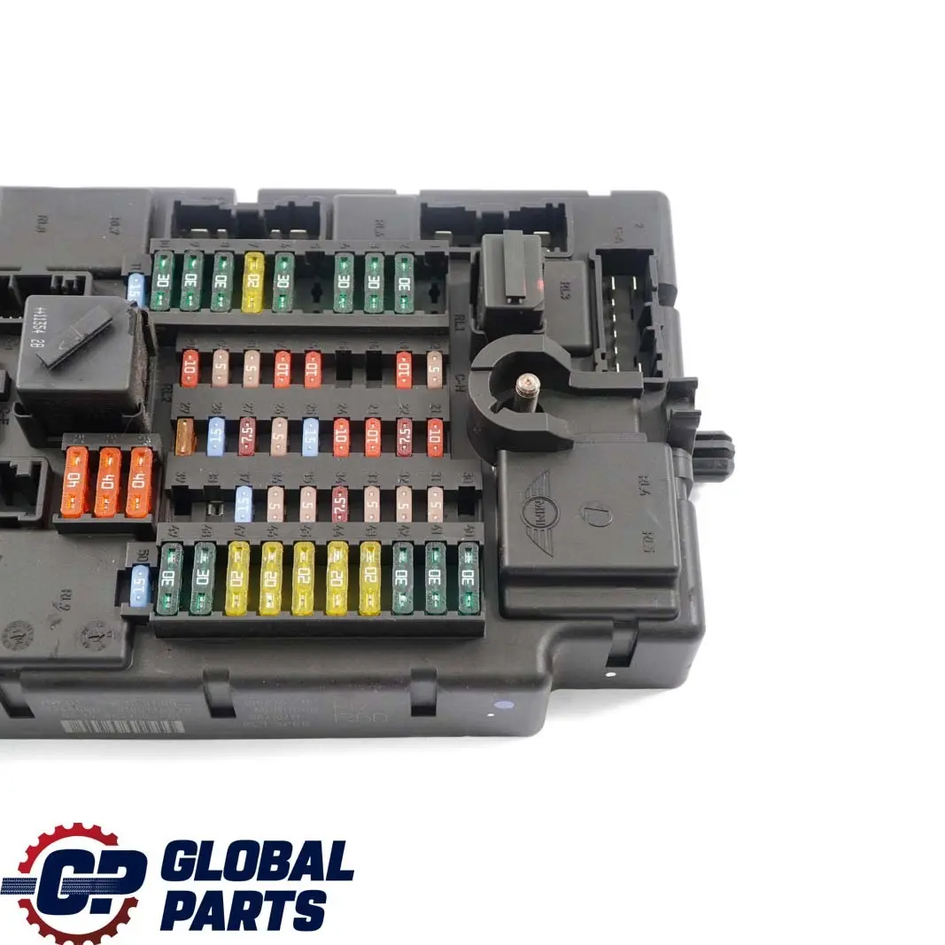 Caja de distribución de fusibles SPEG High DC/DC H7 9809382 para Mini Countryman R60 con número de pieza 9813621 Mini Countryman R60 Caja de distribución de fusibles SPEG High DC/DC H7 9809382 - SKU 9813621 - Número de pieza 9813621