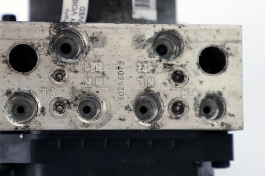 DSC Hydro Brems Einheit Pumpen Modul 9807210 9807211 für Mini Cooper SD R60 R61 mit Teilenummer 9813838 Mini Cooper SD R60 R61 DSC Hydro Brems Einheit Pumpen Modul 9807210 9807211 - SKU 9813838 - Teilenummer 9813838