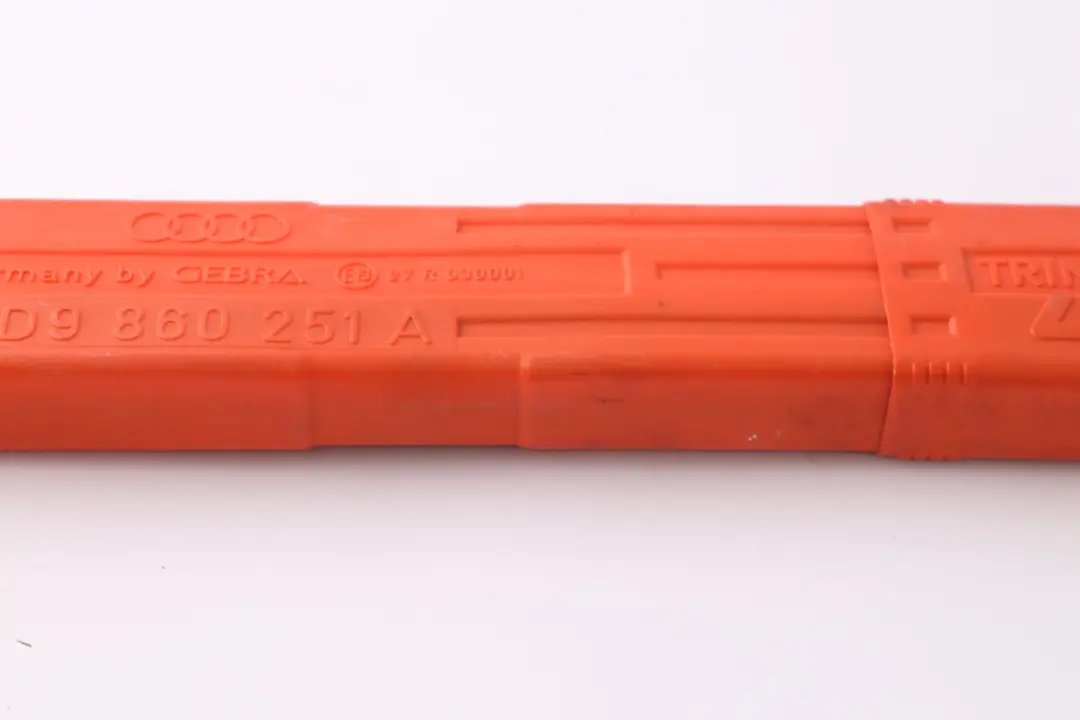 8N Hazard Warning Triangle Emergency Tool to Audi TT with Part number 8D9860251A Audi TT 8N Hazard Warning Triangle Emergency Tool - SKU 8D9860251A - Part number 8D9860251A
