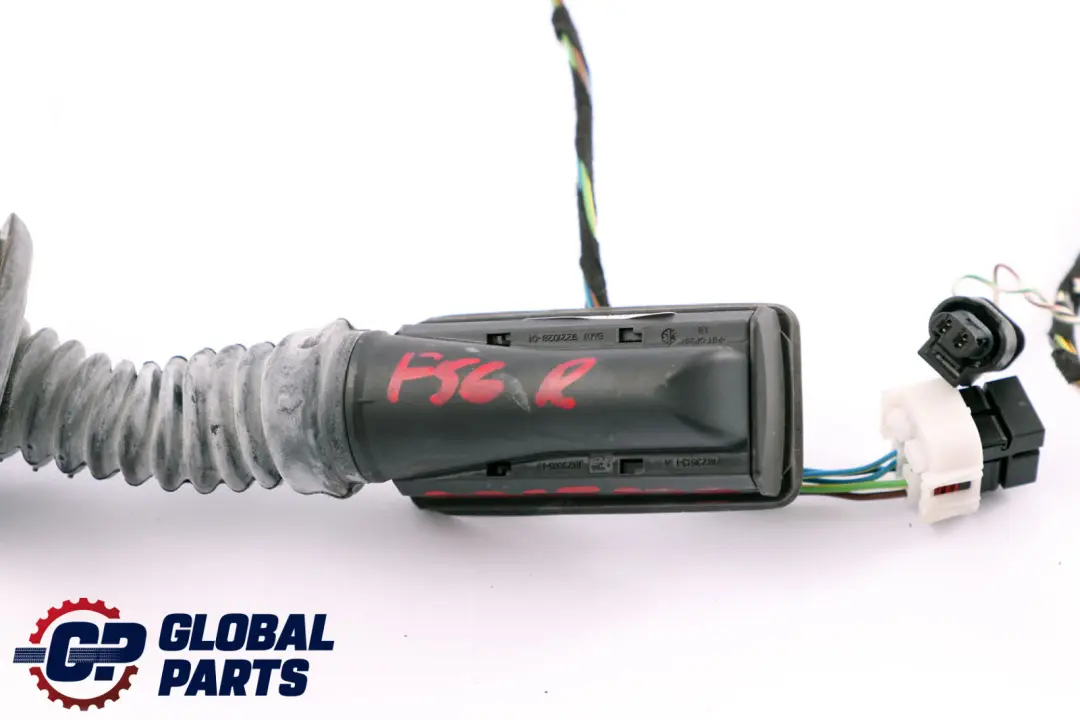 Tür Verkabelung Kabelbaum Fahrerseite 9352563 für Mini F55 F56 mit Teilenummer 9865639 Mini F55 F56 Tür Verkabelung Kabelbaum Fahrerseite 9352563 - SKU 9865639 - Teilenummer 9865639
