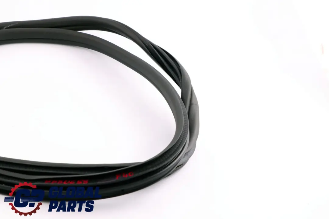 Uszczelka Drzwi Przód Lewa Prawa do BMW F40 o numerze 9880688 BMW F40 Uszczelka Drzwi Przód Lewa Prawa - SKU 9880688 - Numer Części 9880688