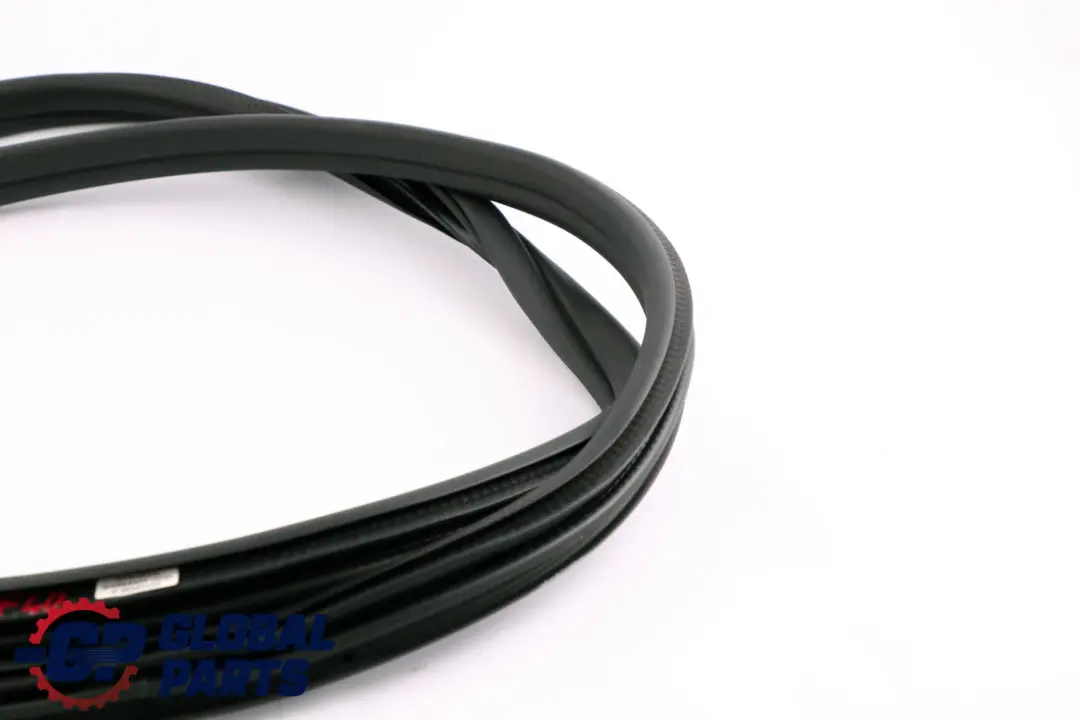Junta Protección Borde Puerta Trasera Izquierda Derecha para BMW F40 con número de pieza 9880689 BMW F40 Junta Protección Borde Puerta Trasera Izquierda Derecha - SKU 9880689 - Número de pieza 9880689