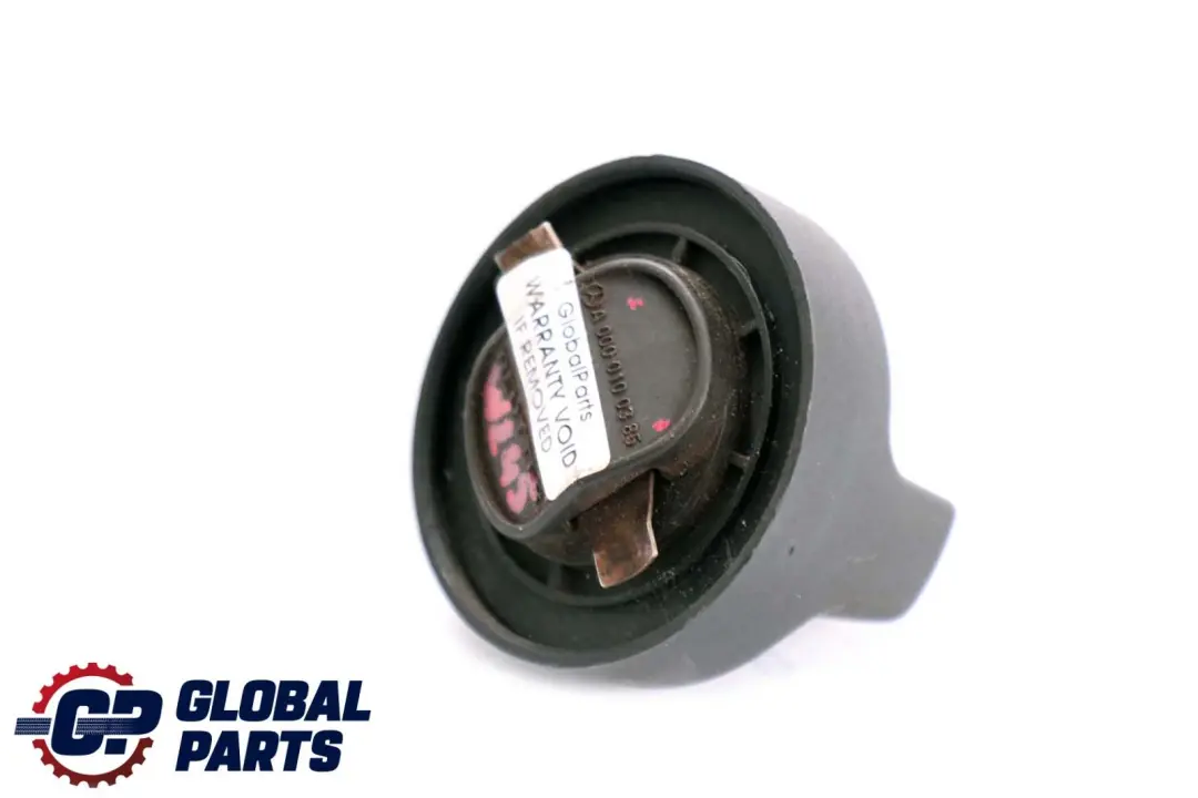 Korek Wlewu Oleju do Mercedes CLK W203 W211 C209 W169 W245 o numerze A0000100385 Mercedes CLK W203 W211 C209 W169 W245 Korek Wlewu Oleju - SKU A0000100385 - Numer Części A0000100385