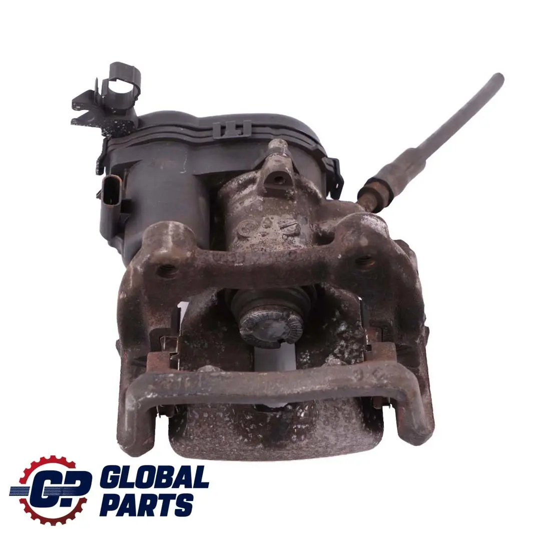 Mercedes-Benz W176 W246 Etrier de Frein Arriere Droit pour à propos du numéro de pièce A0004232481 Mercedes-Benz W176 W246 Etrier de Frein Arriere Droit - SKU A0004232481 - Numéro de pièce A0004232481