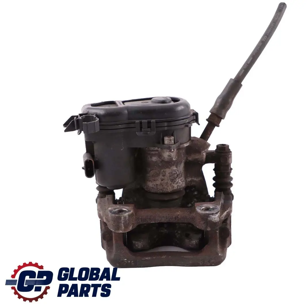 Mercedes-Benz W176 W246 Pinza Freno Posteriore Destra per con numero di parte A0004232481 Mercedes-Benz W176 W246 Pinza Freno Posteriore Destra - SKU A0004232481 - Numero di parte A0004232481