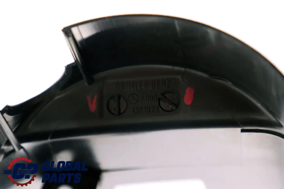 Mercedes W211 Capot de protection de colonne de direction - SKU A0004621923 - Numéro de pièce A0004621923