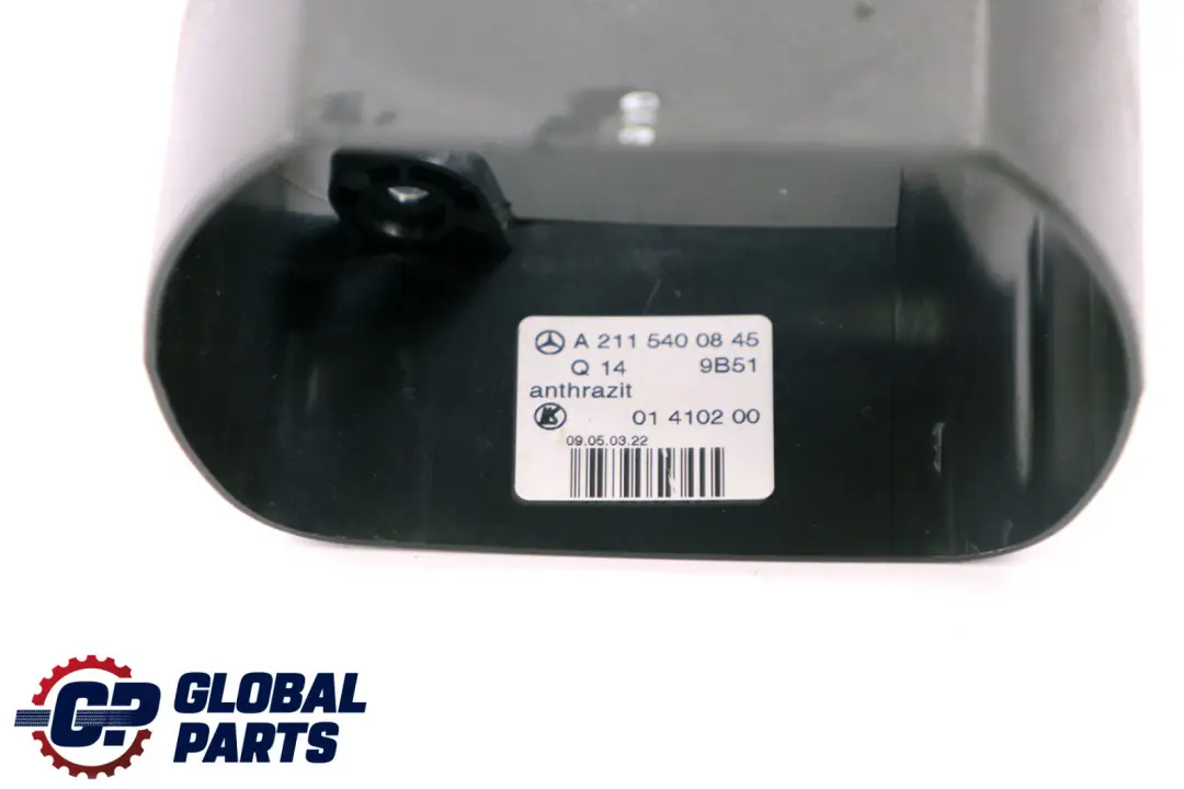 Capot de protection de colonne de direction pour Mercedes W211 à propos du numéro de pièce A0004621923 Mercedes W211 Capot de protection de colonne de direction - SKU A0004621923 - Numéro de pièce A0004621923
