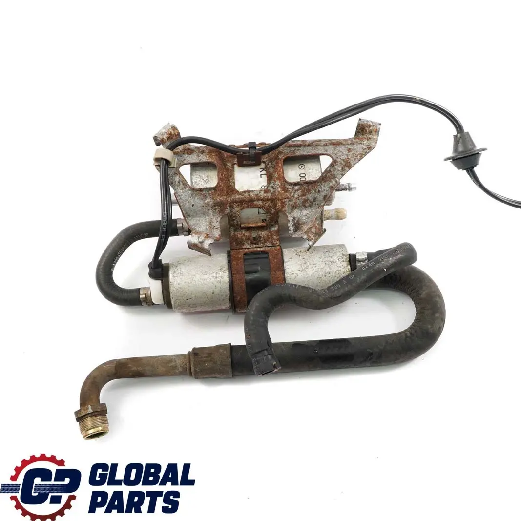 Mercedes-Benz W202 C208 W208 Electrical Benzin Kraftstoff Pumpe A0024773001 für mit Teilenummer A0004706394 Mercedes-Benz W202 C208 W208 Electrical Benzin Kraftstoff Pumpe A0024773001 - SKU A0004706394 - Teilenummer A0004706394