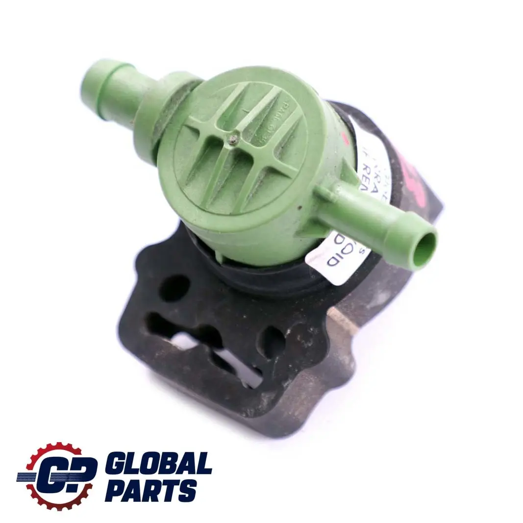 Válvula solenoide de vacío para Mercedes W203 CL203 con número de pieza A0004706593 Mercedes W203 CL203 Válvula solenoide de vacío - SKU A0004706593 - Número de pieza A0004706593