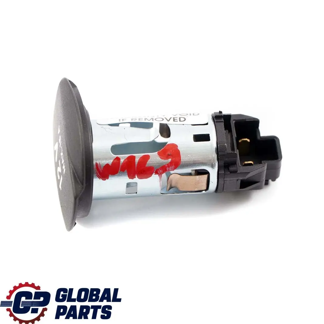Mercedes-Benz W169 W245 Enchufe De mechero consola central delantera para con número de pieza A0008205551 Mercedes-Benz W169 W245 Enchufe De mechero consola central delantera - SKU A0008205551 - Número de pieza A0008205551