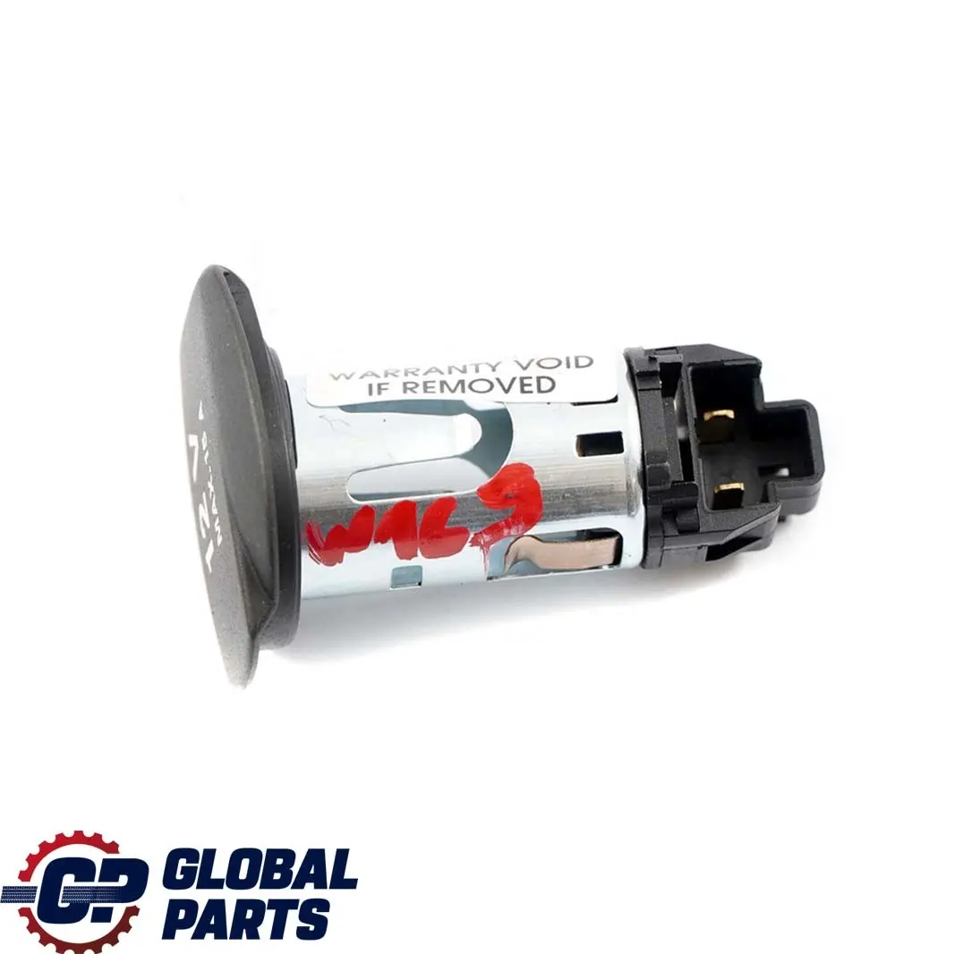  Mercedes-Benz W169 W245 Enchufe De mechero consola central delantera - SKU A0008205551 - Número de pieza A0008205551