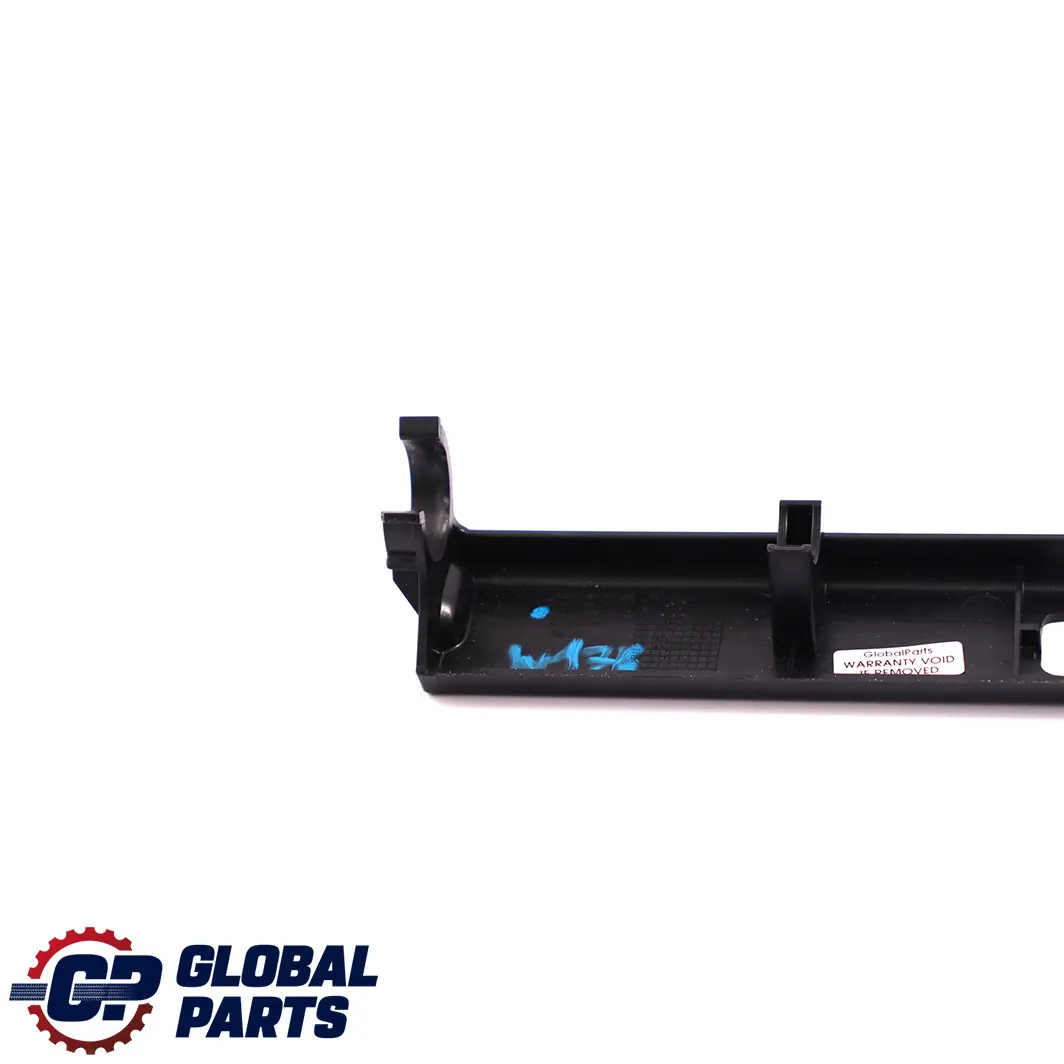  Mercedes-Benz A B Classe W176 W246 Lampe Boitier Support A2469107700 - SKU A0008251408 - Numéro de pièce A0008251408