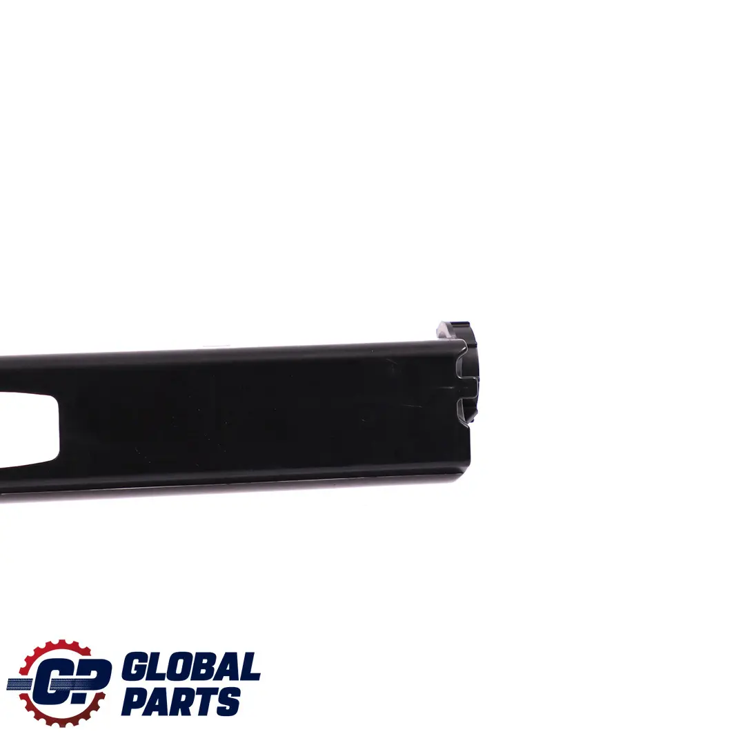  Mercedes-Benz A B Klasse W176 W246 Lampe Gehäuse Halter A2469107700 - SKU A0008251408 - Teilenummer A0008251408