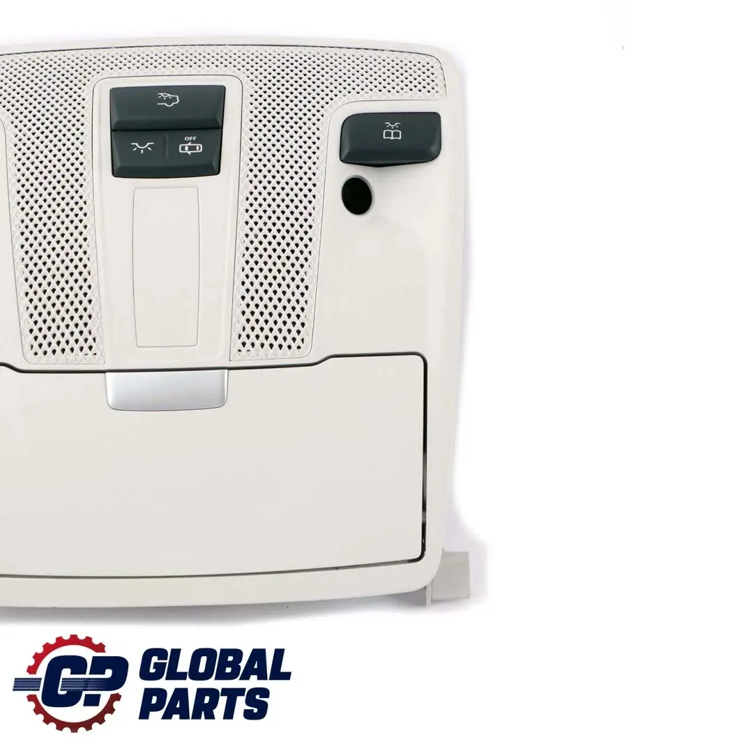 Mercedes-Benz W176 W246 Oświetlenie Lampka Kabiny Podsufitki do o numerze A0009004908 Mercedes-Benz W176 W246 Oświetlenie Lampka Kabiny Podsufitki - SKU A0009004908 - Numer Części A0009004908