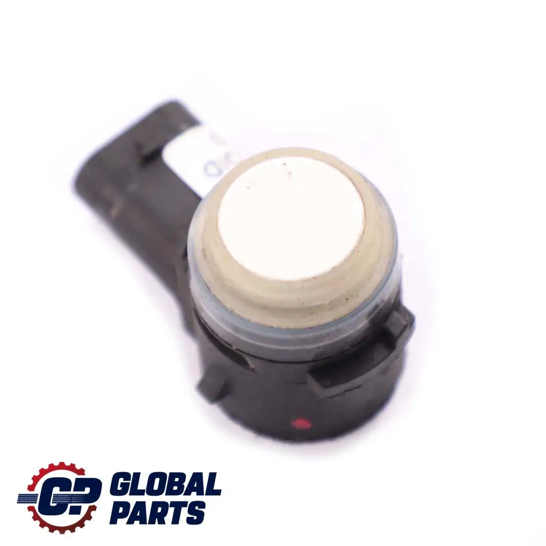 W207 PDC Sensore distanza parcheggio anteriore Bianco per Mercedes W205 con numero di parte A0009051202 Mercedes W205 W207 PDC Sensore distanza parcheggio anteriore Bianco - SKU A0009051202 - Numero di parte A0009051202